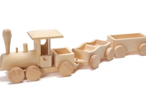 Podpirajmo razvoj svojega otroka z lesenimi igračami